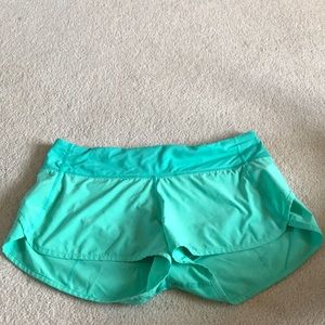 Lululemon Speed Up 2.5” Shorts